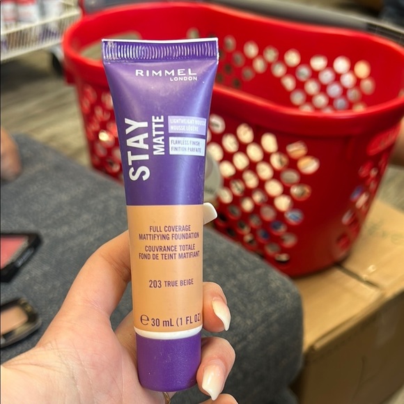 Rimmel Stay Matte Foundation - True Beige - Picture 1 of 1